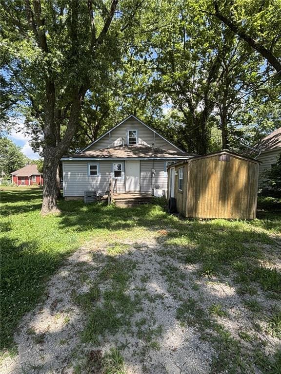 1121 S Grant Ave, Chanute, KS 66720 - photo 24