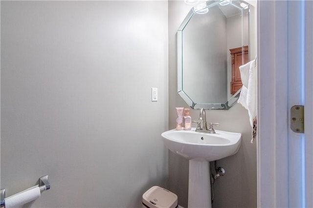 7911 N Poplar Ct, Kansas City, MO 64119 - photo 21