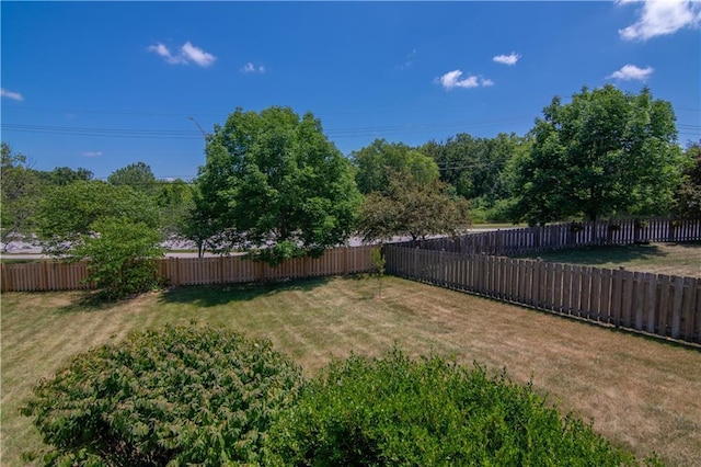 7911 N Poplar Ct, Kansas City, MO 64119 - photo 28