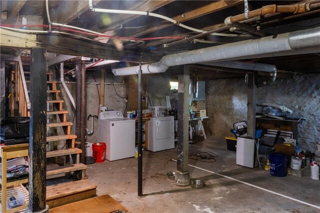 2026 E 70th Ter, Kansas City, MO 64132 - unfinished below grade area with independent washer and dryer