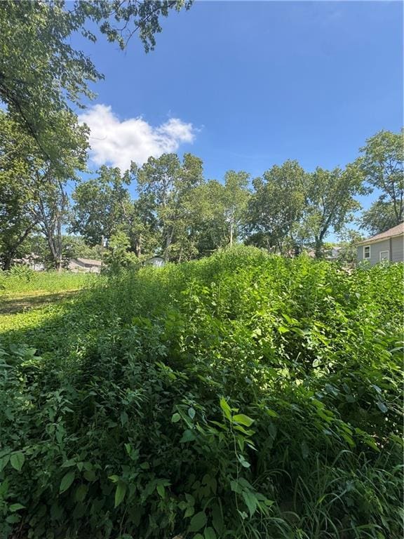 3832 Thompson Ave, Kansas City, MO 64124
