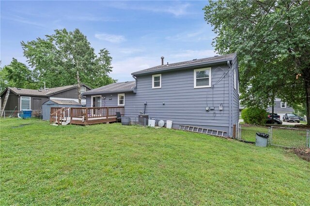 7232 Berger Ave, Kansas City, KS 66111 - photo 22