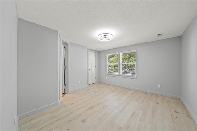 1109 S Woodbury St, Independence, MO 64050 - photo 9