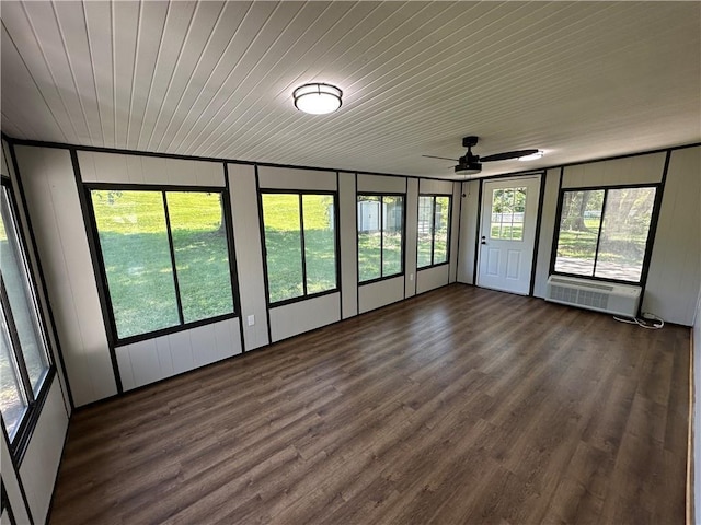 533 Utah St, Leavenworth, KS 66048 - unfurnished sunroom featuring plenty of natural light