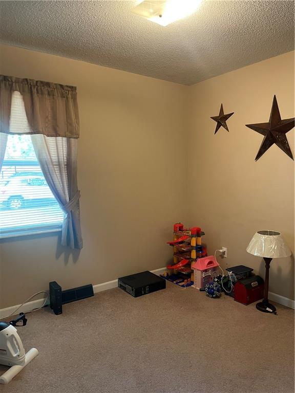 1700 N Ponca Dr, Independence, MO 64058 - photo 15