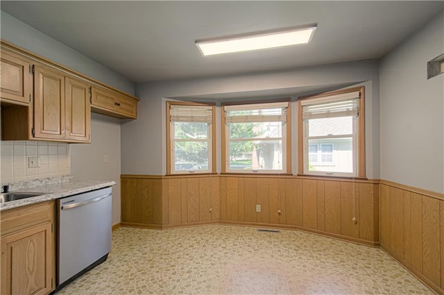 413 W 111th Ter, Kansas City, MO 64114 - photo 11