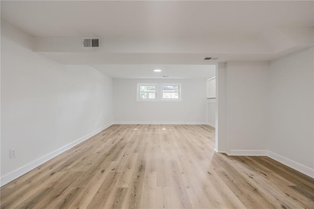 1101 SW Kingscross Rd, Blue Springs, MO 64014 - unfurnished room featuring light wood-style flooring and baseboards