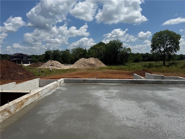 3409 W 187th St, Overland Park, KS 66085 - view of yard