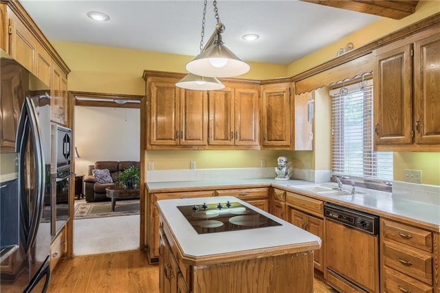 7640 N Lucerne Ct, Kansas City, MO 64151 - photo 17
