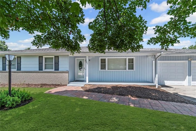 207 N Kristine Ave, Clinton, MO 64735 - photo 4