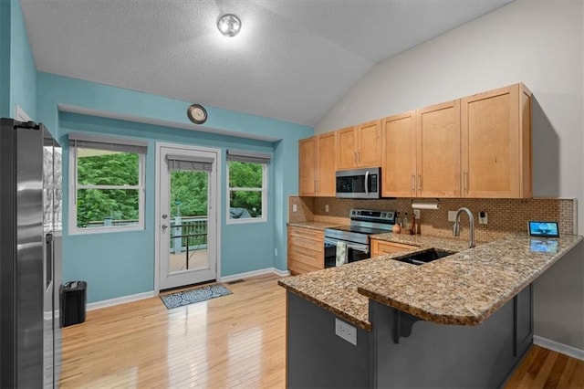 5918 W Richards Dr, Shawnee, KS 66216 - photo 8