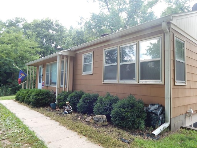 2031 Spruce St, Leavenworth, KS 66048 - view of home's exterior