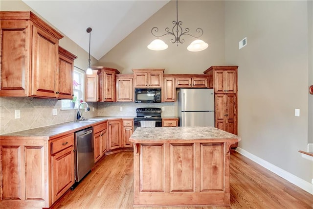 20918 Larkspur Ave, Peculiar, MO 64078 - photo 12
