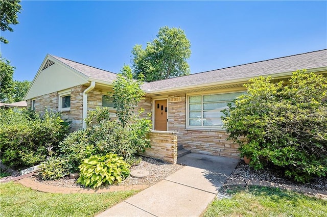 3331 Mueller Ln, Saint Joseph, MO 64506 - photo 2