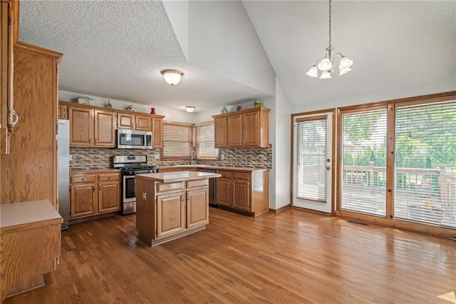 4309 NE Blue Jay Cir, Lees Summit, MO 64064 - photo 4