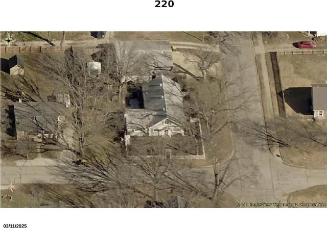 220 E Mccarty St, Edgerton, KS 66021 - photo 7
