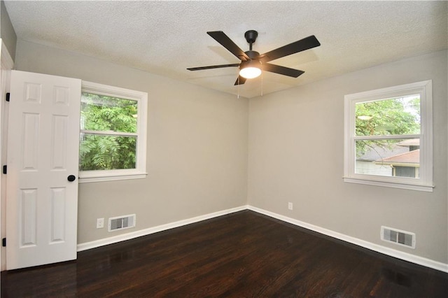 8101 Wayne Ave, Kansas City, MO 64131 - photo 22