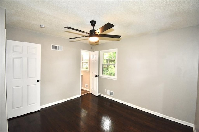 8101 Wayne Ave, Kansas City, MO 64131 - photo 23