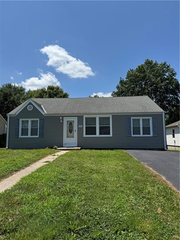 2916 S 29th St, Saint Joseph, MO 64503 - photo 1