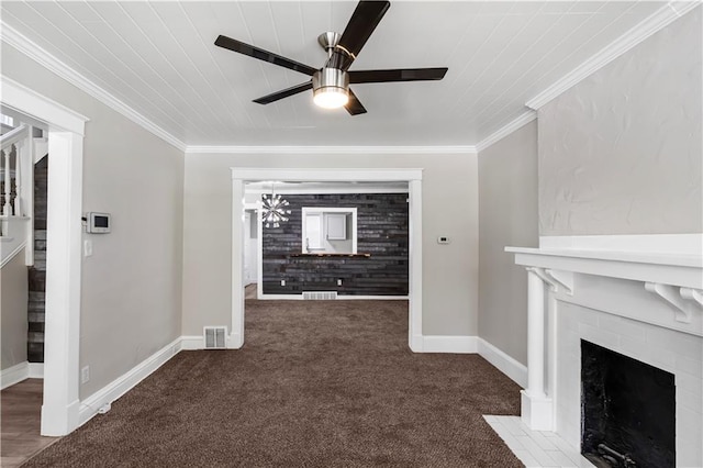 4001 Tracy Ave, Kansas City, MO 64110 - hallway featuring carpet floors, ornamental molding, and a chandelier