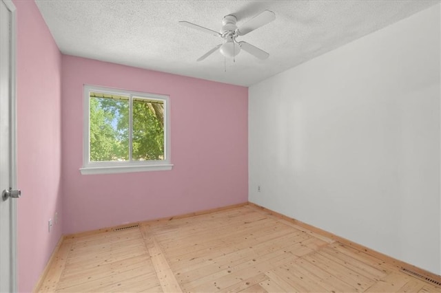 4820 S Kendall Dr, Independence, MO 64055 - photo 18