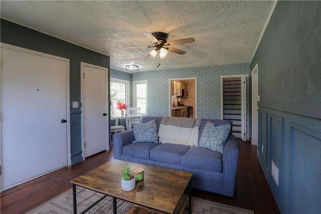 6610 NW Waukomis Dr, Kansas City, MO 64151 - photo 5