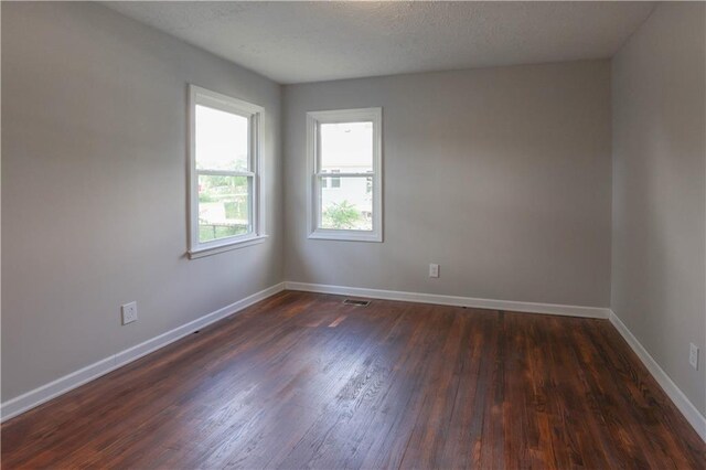 6610 NW Waukomis Dr, Kansas City, MO 64151 - photo 14