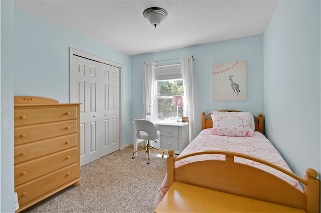 16113 S Cole St, Olathe, KS 66062 - carpeted bedroom featuring a textured ceiling and a closet