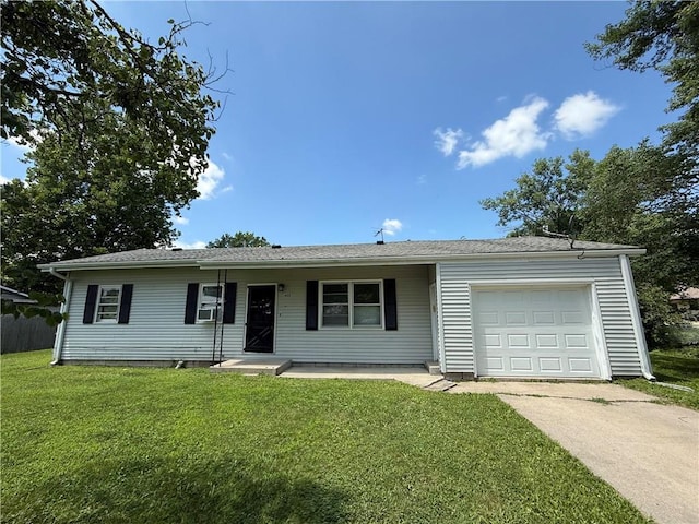 602 Dunnington St, Gallatin, MO 64640 - photo 1