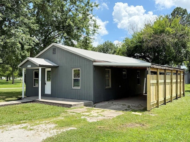 1021 E Park St, Rich Hill, MO 64779 - photo 1