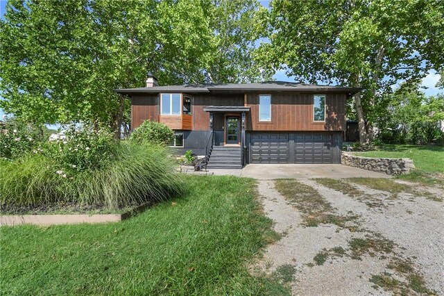 8540 Ottawa St, De Soto, KS 66018 - photo 1