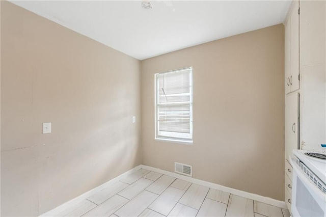 6936 Ewing Ave, Kansas City, MO 64133 - photo 23