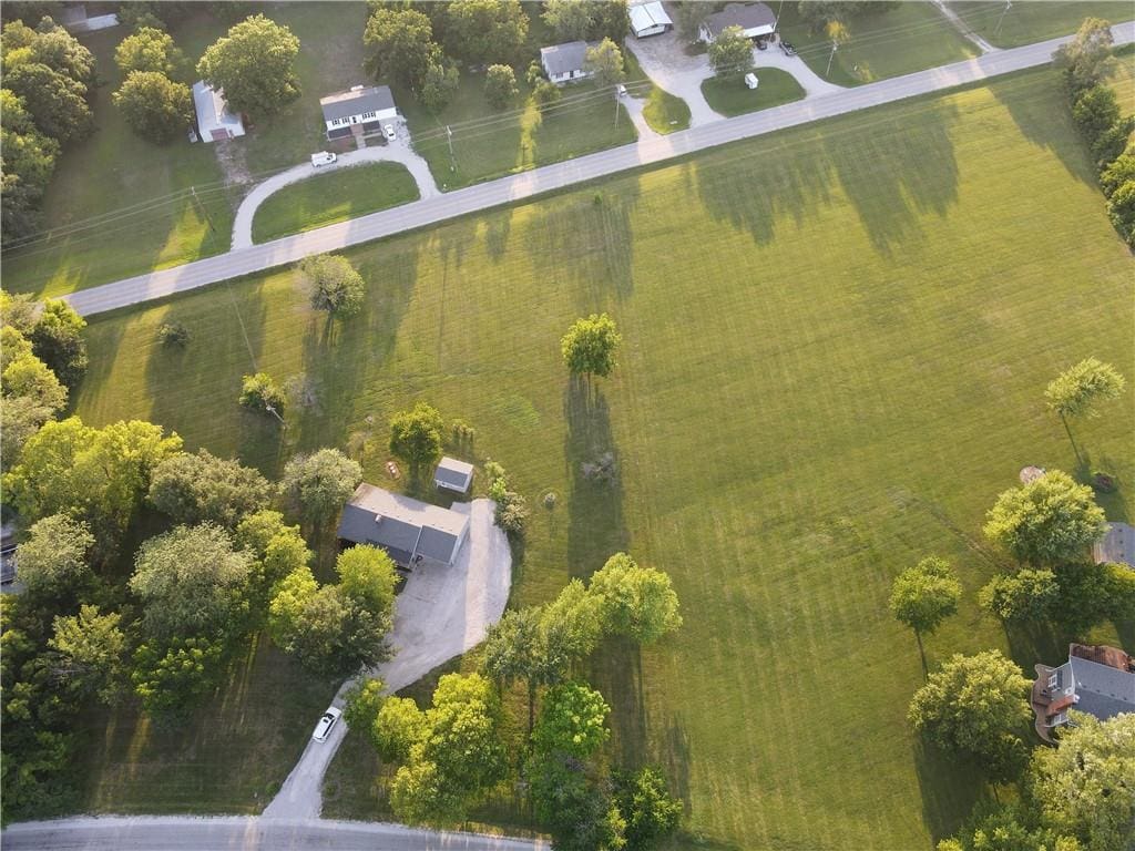 13312 E Harvest Ln, Peculiar, MO 64078 - photo 1