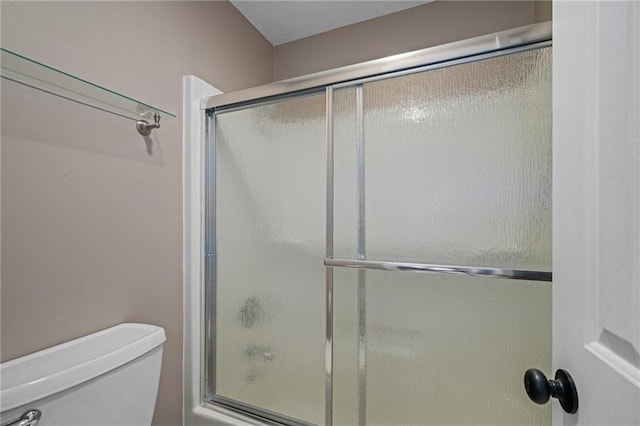 508 Ambersham Dr, Lees Summit, MO 64081 - bathroom featuring toilet