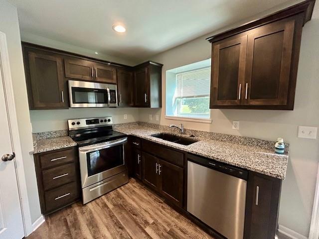 10909 Highview Rd, Peculiar, MO 64078 - photo 7