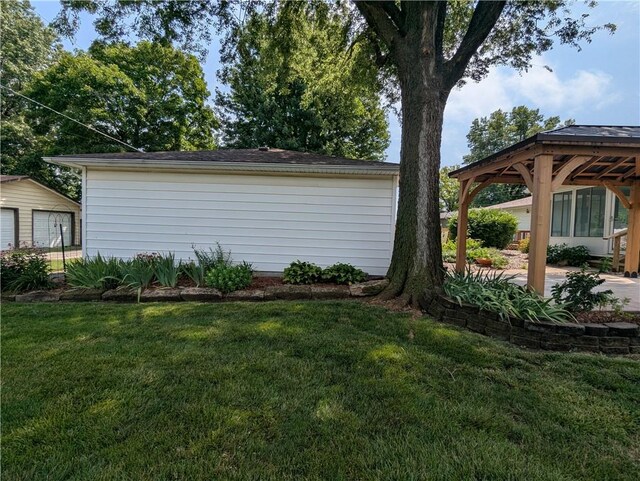 108 Cherokee Ave, Hiawatha, KS 66434 - photo 14