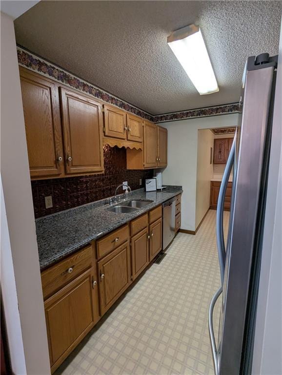 108 Cherokee Ave, Hiawatha, KS 66434 - photo 51