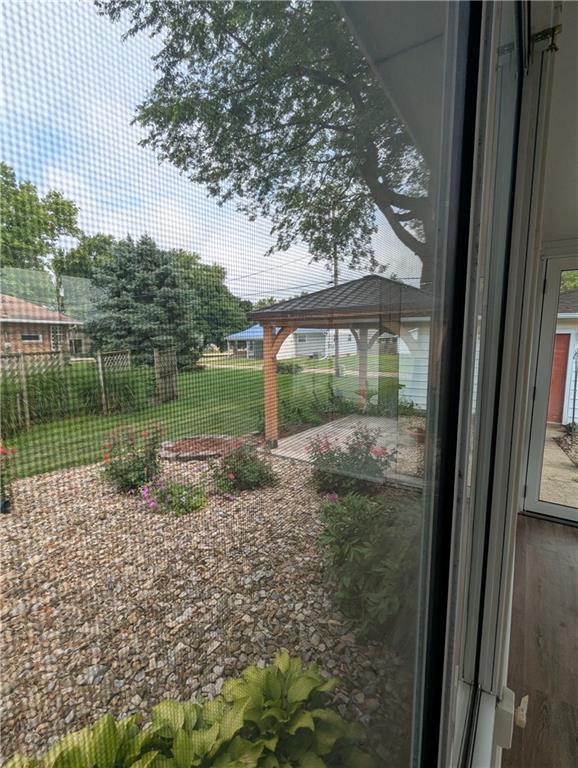 108 Cherokee Ave, Hiawatha, KS 66434 - photo 66