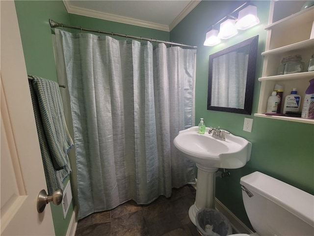 19823 74th St, Mclouth, KS 66054 - bathroom with crown molding and a shower with curtain