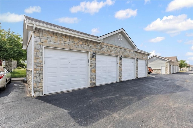 11721 S Roundtree St Unit 201, Olathe, KS 66061 - photo 27