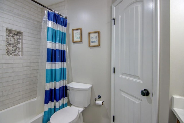 16324 S Locust St, Olathe, KS 66062 - full bath featuring toilet and shower / tub combo