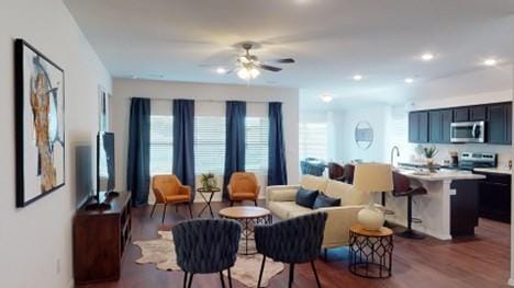 550 W Fountain St, Gardner, KS 66030 - living area with a ceiling fan, wood finished floors, and recessed lighting