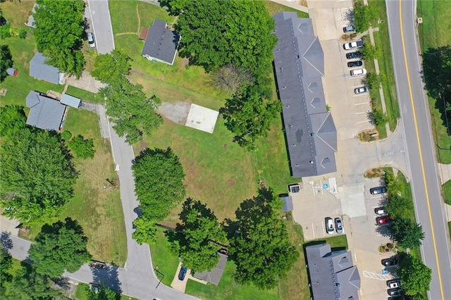 705/707 SE High, Lees Summit, MO 64063