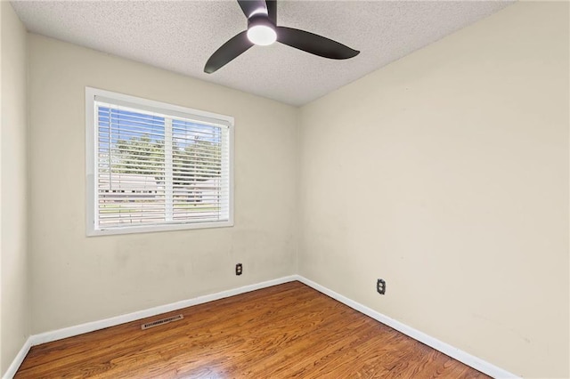 13005 E 51st St S, Independence, MO 64055 - photo 23