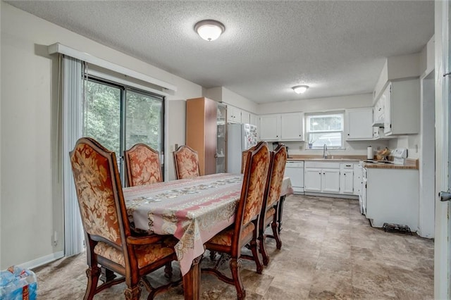 7743 England Dr, Overland Park, KS 66204 - photo 11