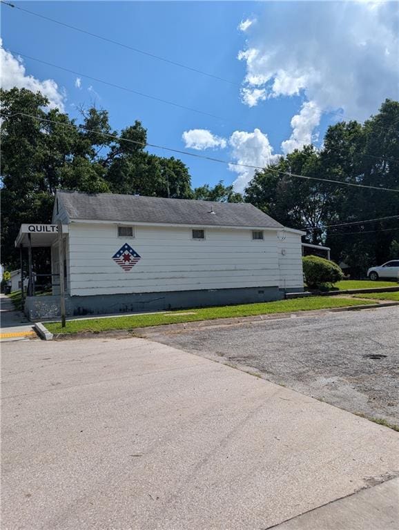 511 N Ash St, Nevada, MO 64772 - photo 2