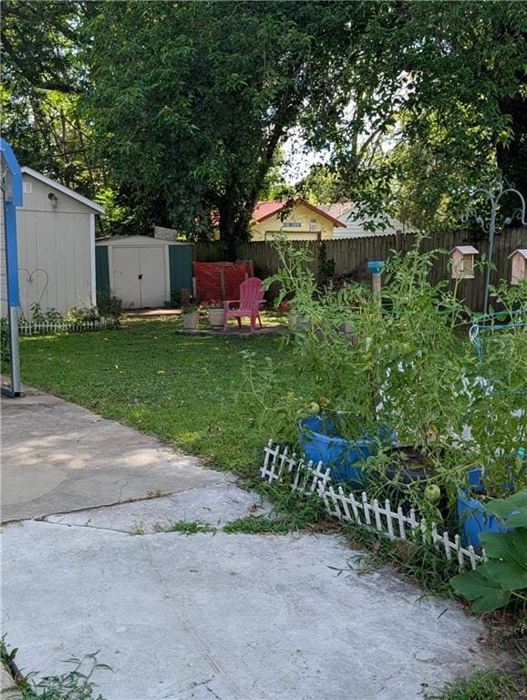 511 N Ash St, Nevada, MO 64772 - photo 8