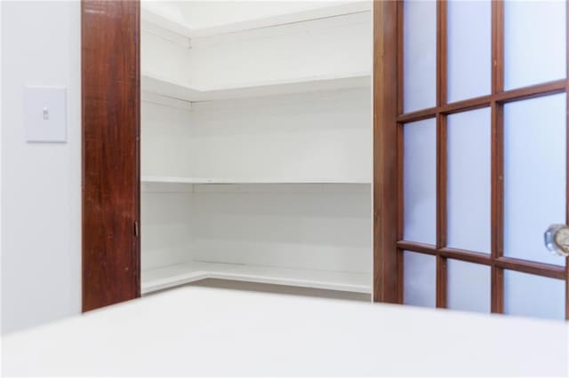308 W Pine St, Cherokee, KS 66724 - view of pantry