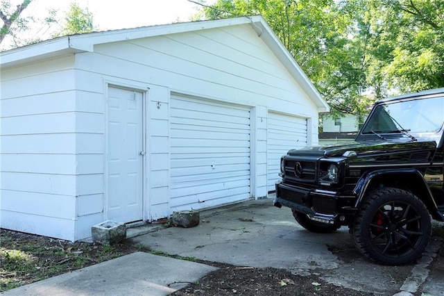308 W Pine St, Cherokee, KS 66724 - view of detached garage