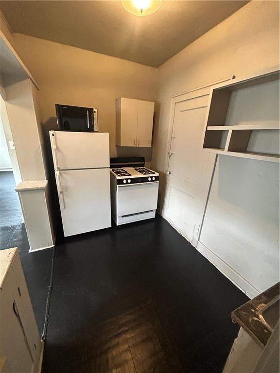 5701 Saint John Ave, Kansas City, MO 64123 - photo 12